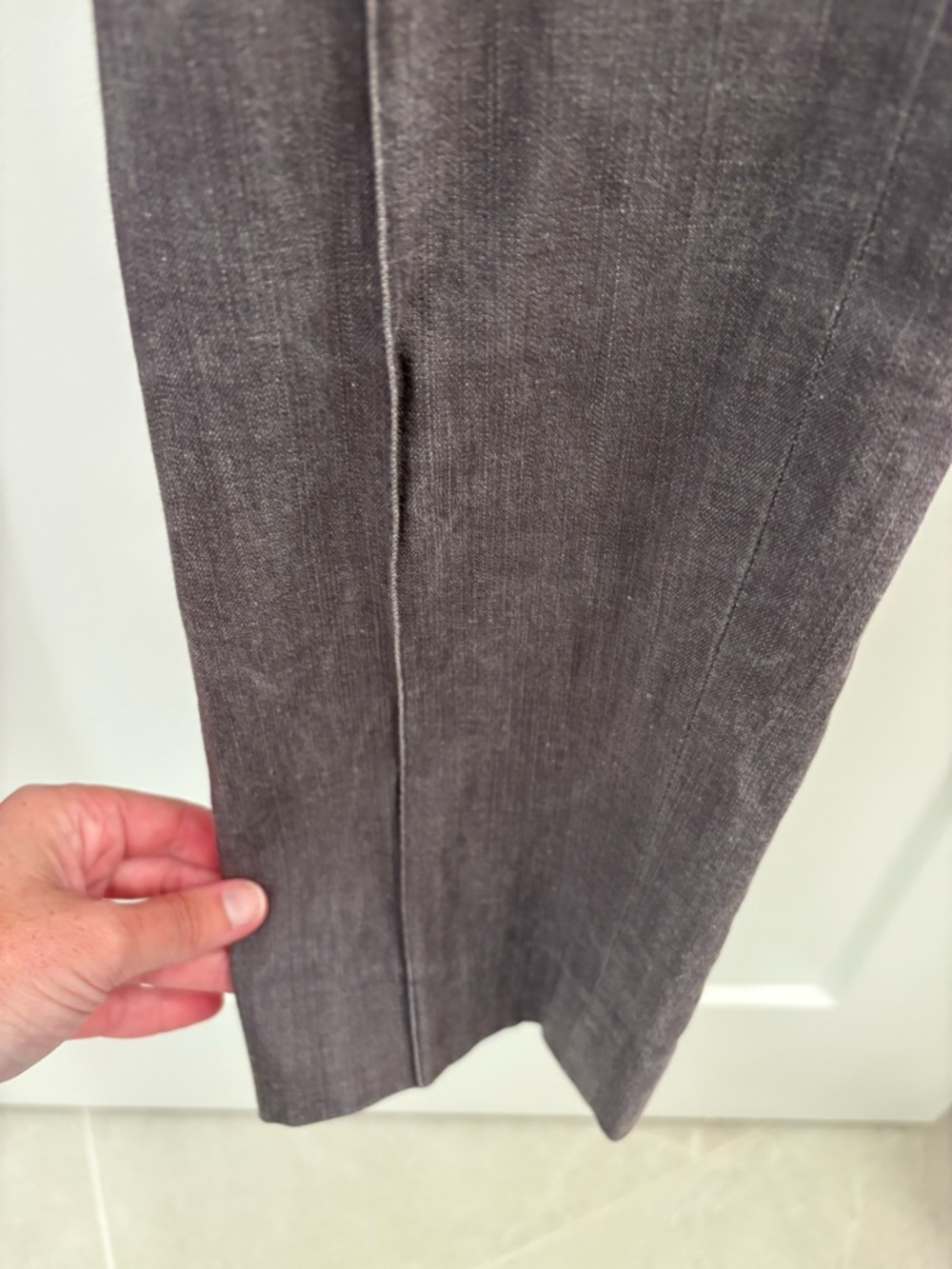 Akris Punto Minimalist Grey Cotton Viscose Pintuck Cropped Pants Size 6 - Picture 7 of 16